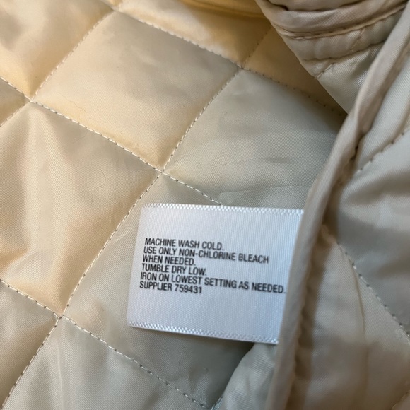 Liz Claiborne quilted coat - Picture 7 of 8